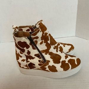 Alcalas Boots Calf Hair Bootie Womens Boots White Cow Fur Cowhide Ankle Sz 6.5